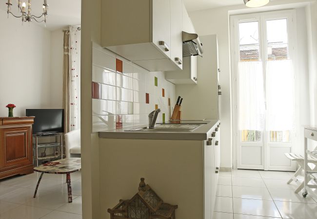 Apartment in Nice - AQUAMARINE - Appartement vue mer au Port de Nice