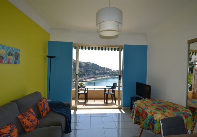 Apartment in Villefranche-sur-Mer - NEREIDES - Appartement 4 personnes avec Vue Mer 