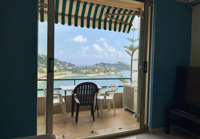 Apartment in Villefranche-sur-Mer - NEREIDES - Appartement 3 personnes Vue Mer