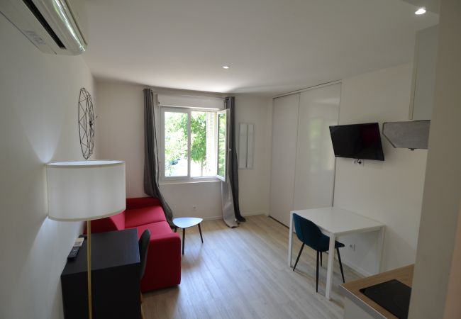 Studio in Nice - RENE CASSIN 2 - Studio proche tram et aéroport