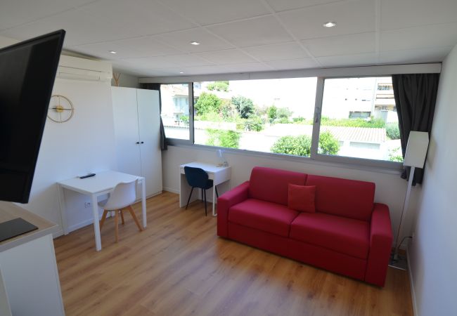 Studio in Nice - RENE CASSIN 5 - Studio proche tram et aéroport