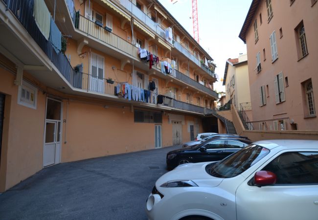 Apartamento en Beausoleil - STE DEVOTE - Appartement avec parking pour 4 perso