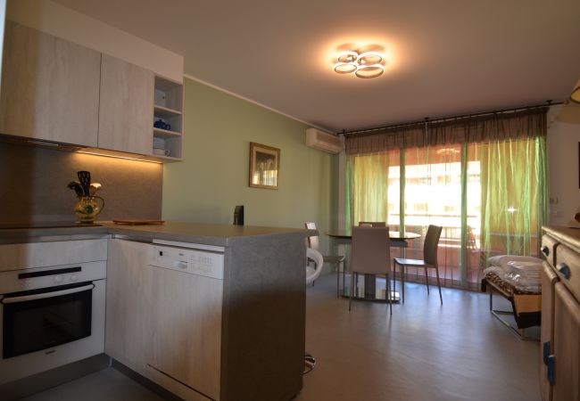 Appartement à Nice - PORT NICEA