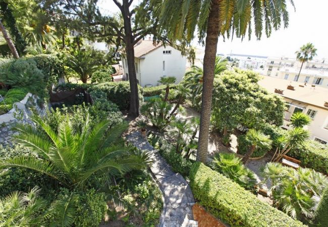Appartement à Nice - PALMERAIE - Appartement dans sublime villa