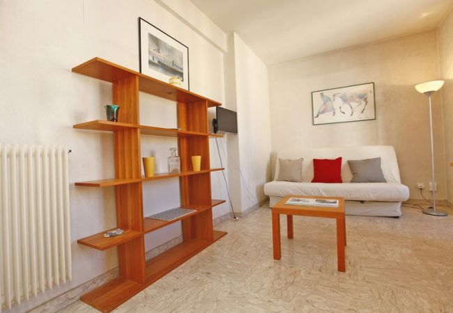 Studio à Nice - e ODÉON