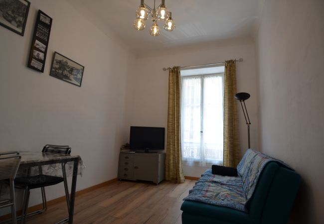 Appartement à Nice - e PLACE DU PIN