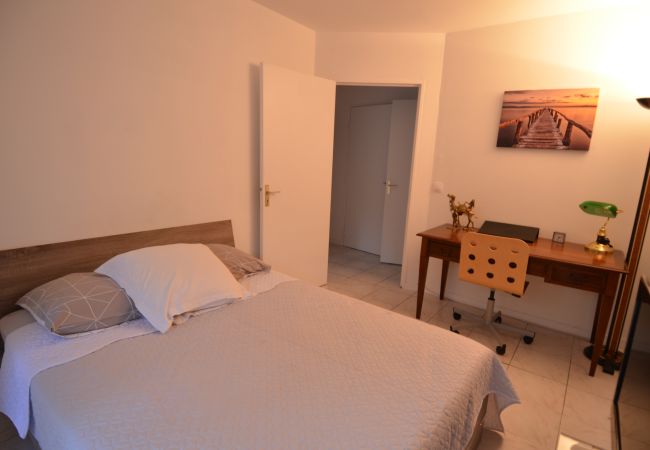 Appartement à Nice - PLEIN CIEL - Résidence sécurisée, piscine, garage