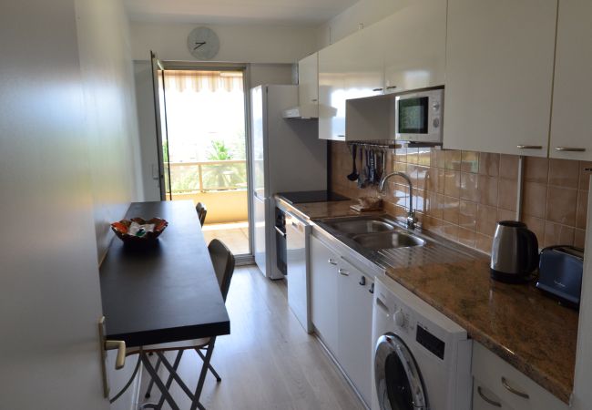 Appartement à Nice - PLEIN CIEL - Résidence sécurisée, piscine, garage