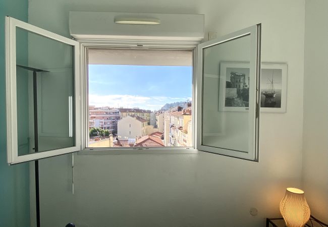 Appartement à Nice - TOBIAS - Duplex 4 personnes Nice Port Riquier