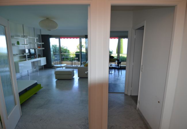 Studio à Nice - SIRIUS - Grand studio dans superbe copropriété