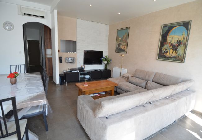 Appartement à Nice - DUPLEX BORRIGLIONE - Spacieux Duplex à Libération
