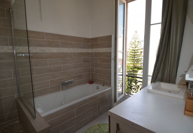 Appartement à Nice - DUPLEX BORRIGLIONE - Spacieux Duplex à Libération