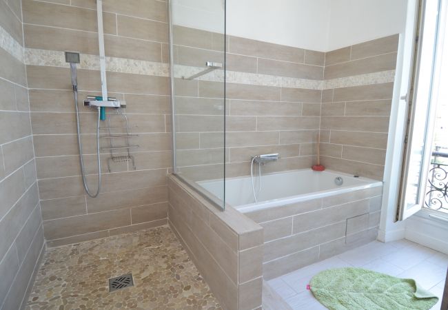 Appartement à Nice - DUPLEX BORRIGLIONE - Spacieux Duplex à Libération